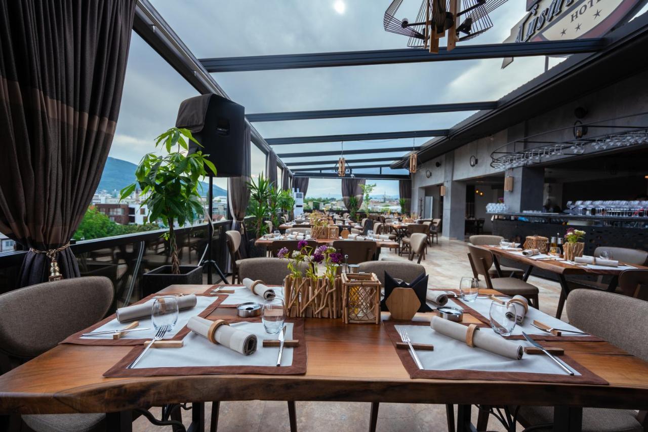 Austrian Palace Hotel Skopje Bagian luar foto