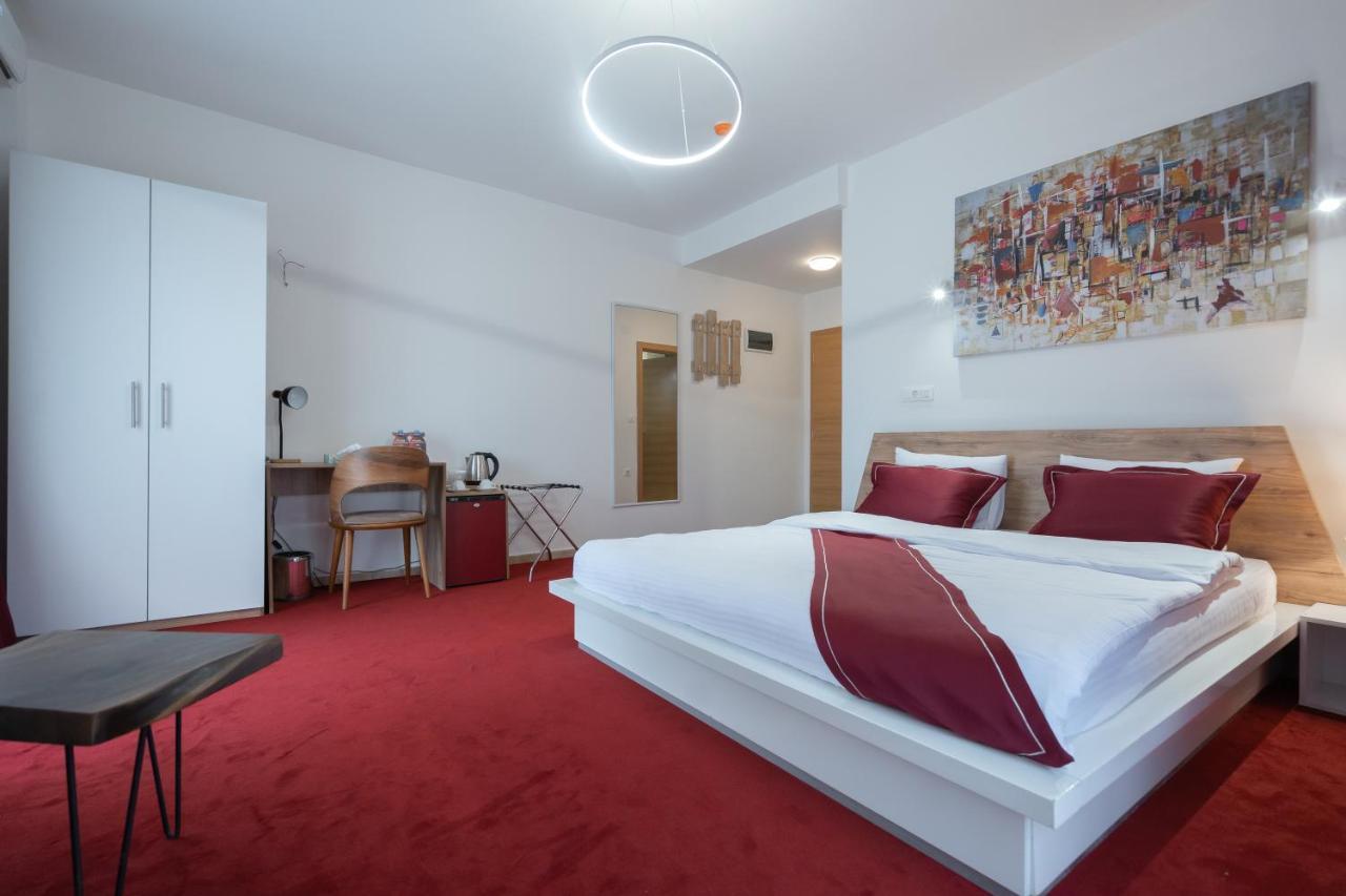 Austrian Palace Hotel Skopje Bagian luar foto